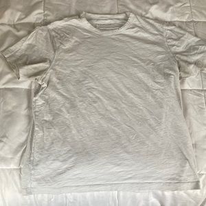 Everlane White Tshirt